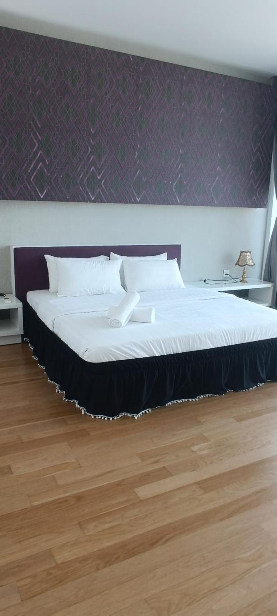 Skyward Suites At Platinum Klcc Kuala Lumpur Exterior photo