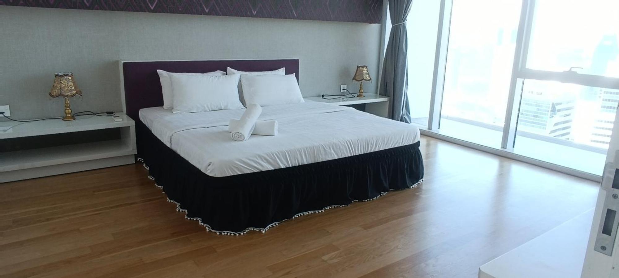 Skyward Suites At Platinum Klcc Kuala Lumpur Exterior photo